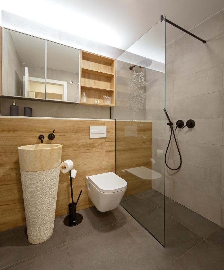 Caceres Deluxe Appartement Buitenkant foto