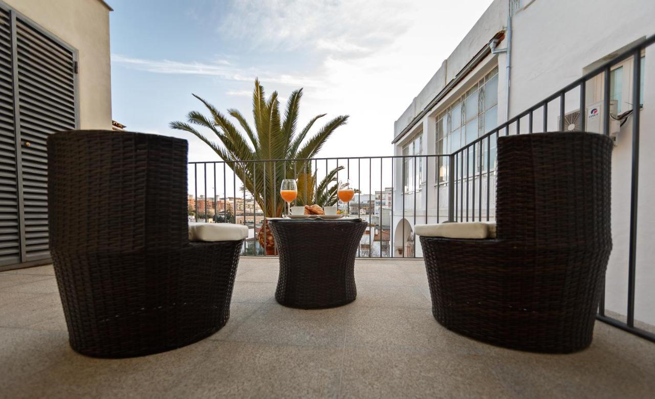 Caceres Deluxe Appartement Buitenkant foto