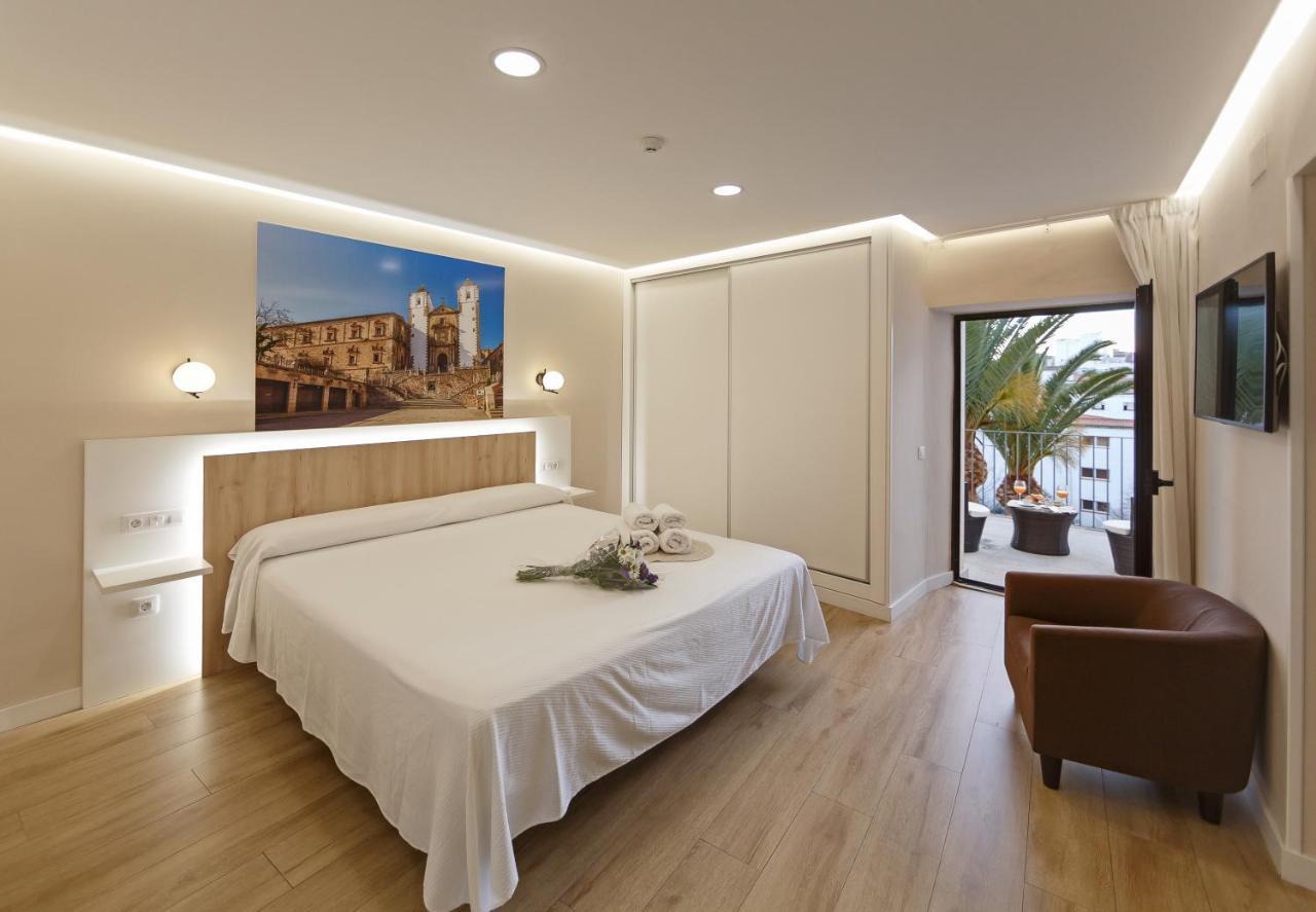 Caceres Deluxe Appartement Buitenkant foto