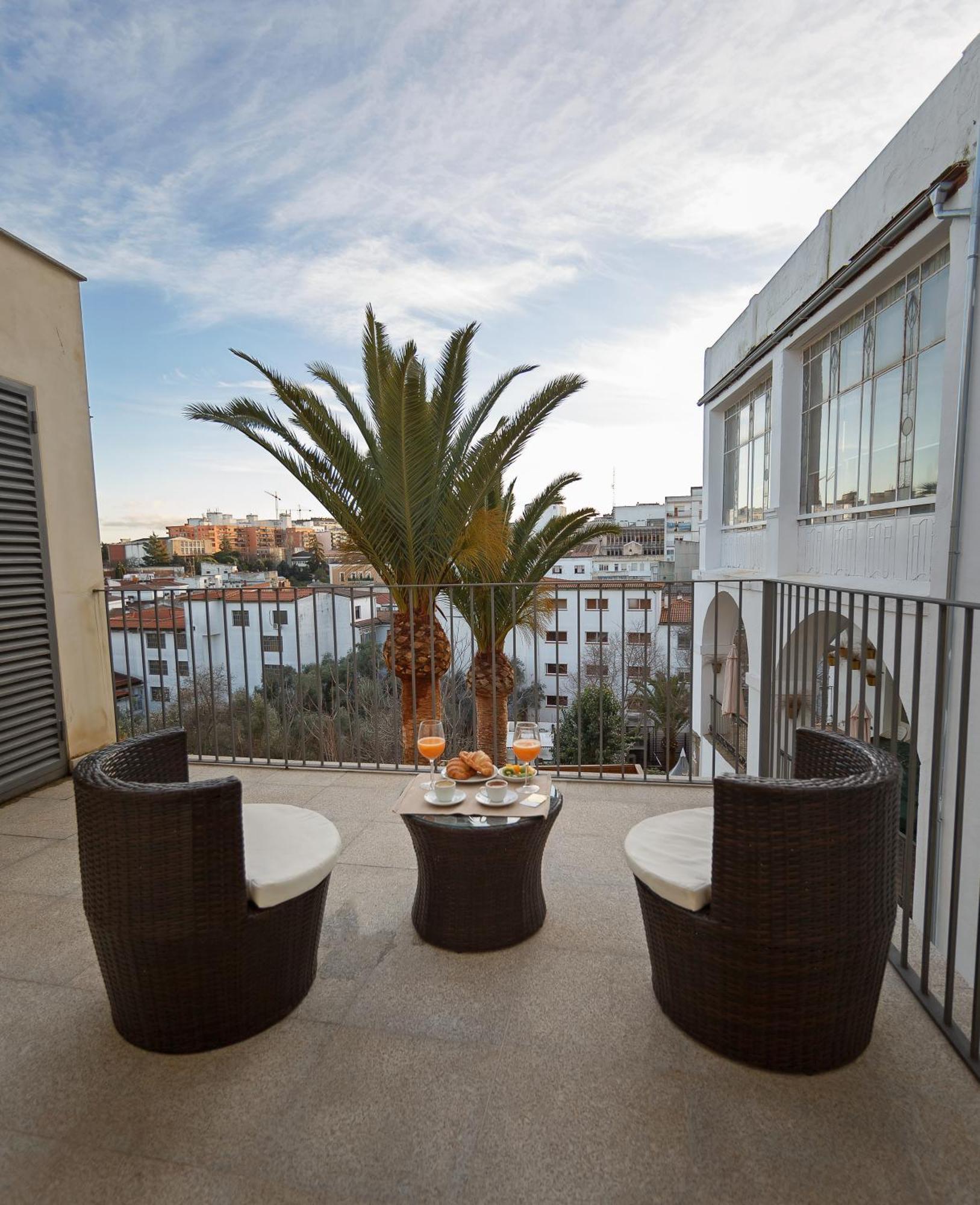 Caceres Deluxe Appartement Buitenkant foto